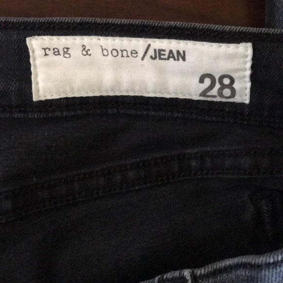 Rag & Bone Distressed ‘Ultra’ Capri Skinny Jeans - Picture 4 of 8